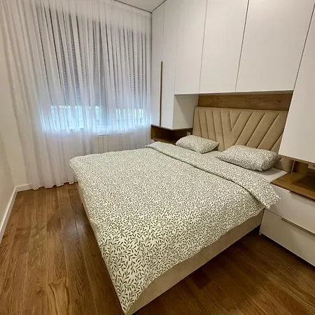 Apartmangrandtrade By Termax Lägenhet