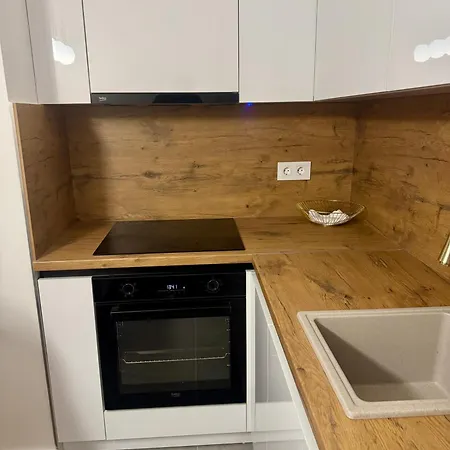 Apartmangrandtrade By Termax * Μπάνια Λούκα